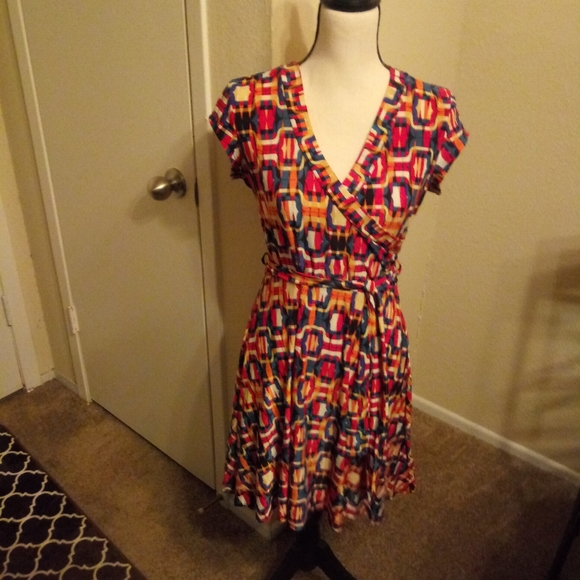 Dress lot all size large - Picture 2 of 4